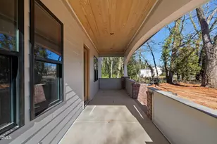 909 Oberlin Rd, Raleigh, NC 27605 - Photo 3