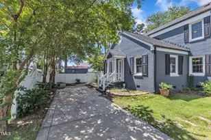 300 S Pine St, Benson, NC 27504 - Photo 5