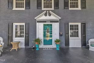 300 S Pine St, Benson, NC 27504 - Photo 7