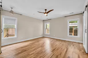 2210 Bedford Ave, Raleigh, NC 27607 - Photo 15