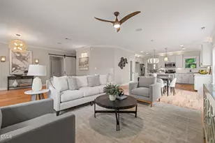 2210 Bedford Ave, Raleigh, NC 27607 - Photo 3
