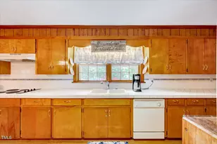 206 Kittys Ln, Erwin, NC 28339 - Photo 13