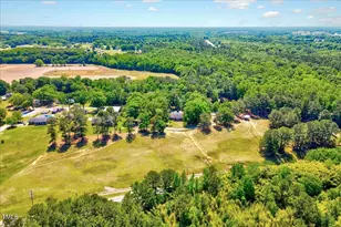 206 Kittys Ln, Erwin, NC 28339 - Photo 43