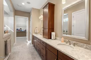 108 Boone St, Chapel Hill, NC 27516 - Photo 5