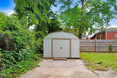 318 E Mulberry Street, Goldsboro, NC 27530 - Photo 13