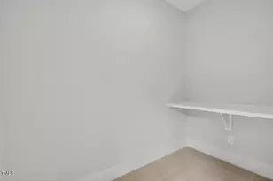 118 Sanderway Dr, Chapel Hill, NC 27516 - Photo 55