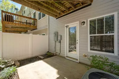 8016 Sycamore Hill Lane, Raleigh, NC 27612 - Photo 5