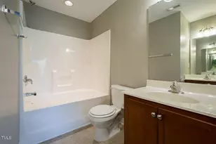 8016 Sycamore Hill Ln, Raleigh, NC 27612 - Photo 11