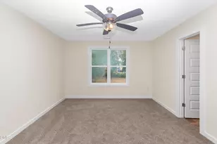 211 E Washington St, Coats, NC 27521 - Photo 19