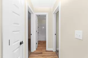 211 E Washington St, Coats, NC 27521 - Photo 13