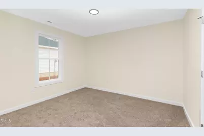 221 E Washington Street, Coats, NC 27521 - Photo 13