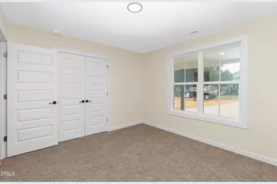 221 E Washington Street, Coats, NC 27521 - Photo 11