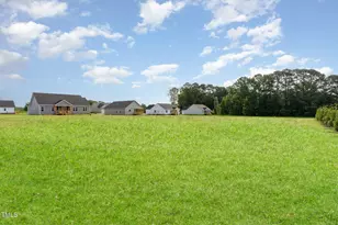 134 Royal Ave, Selma, NC 27576 - Photo 25