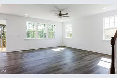 236 Golfview Avenue, Benson, NC 27504 - Photo 9