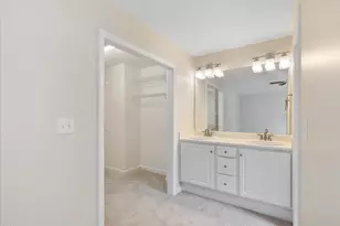 1928 Shadow Glen Dr, Raleigh, NC 27604 - Photo 35