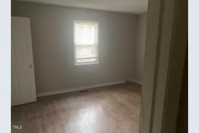 937 W Chatham, Cary, NC 27511 - Photo 3