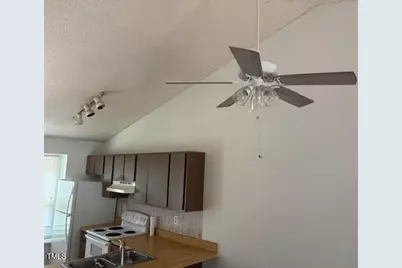 937 W Chatham, Cary, NC 27511 - Photo 7