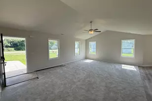 128 Coharie Dr, Lillington, NC 27546 - Photo 3