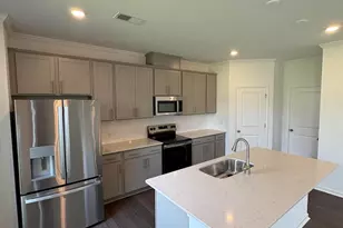 43 Regal Gdns Ct, Angier, NC 27501 - Photo 3