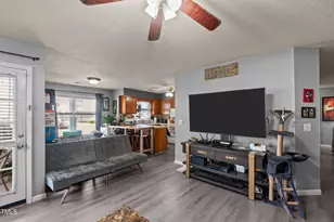 113 W Victoria Ct, Greenville, NC 27834 - Photo 5