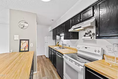 1320 Park Glen Drive #203, Raleigh, NC 27610 - Photo 9