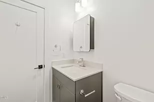 615 Daniels St, Raleigh, NC 27605 - Photo 23