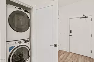 615 Daniels St, Raleigh, NC 27605 - Photo 25