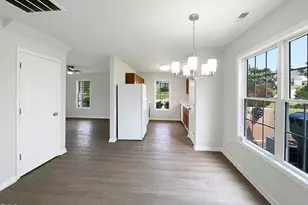 4025 Scofield Dr, Raleigh, NC 27610 - Photo 9