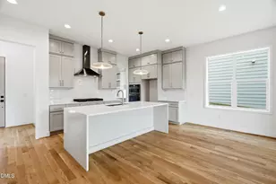 1813 Bennett St, Raleigh, NC 27604 - Photo 5
