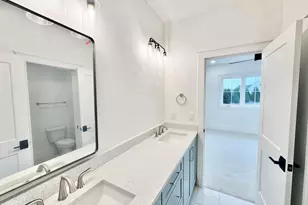 8012 Penny Rd, Raleigh, NC 27606 - Photo 45