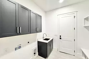 8012 Penny Rd, Raleigh, NC 27606 - Photo 67