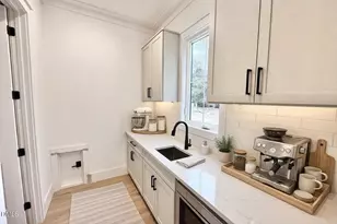 8012 Penny Rd, Raleigh, NC 27606 - Photo 25