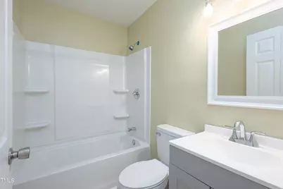 605 E Montgomery Street, Henderson, NC 27536 - Photo 17