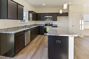 136 Bruce Dr, Dunn, NC 28334 - Photo 5