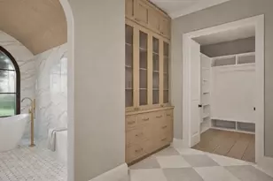 913 Tyrrell Rd, Raleigh, NC 27609 - Photo 17