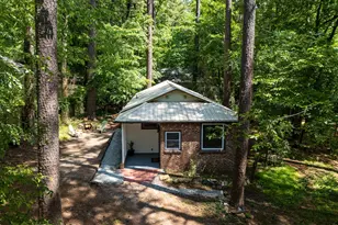 126 Barclay Rd, Chapel Hill, NC 27516 - Photo 37