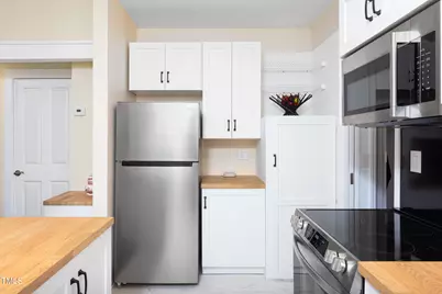 126 Barclay Road, Chapel Hill, NC 27516 - Photo 9