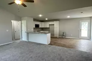 110 Coharie Dr, Lillington, NC 27546 - Photo 3