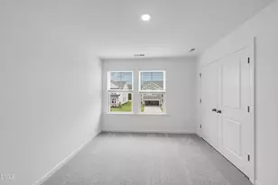 200 Seagraves Creek Ln, Holly Springs, NC 27540 - Photo 5