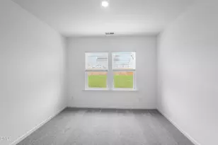 200 Seagraves Creek Ln, Holly Springs, NC 27540 - Photo 9