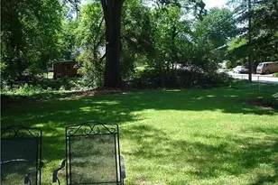 200 Walnut St, Cary, NC 27511 - Photo 3