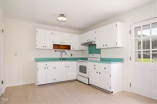 1002 Willow Dr, Chapel Hill, NC 27514 - Photo 19