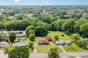 424 Camp Rd, Burlington, NC 27217 - Photo 83