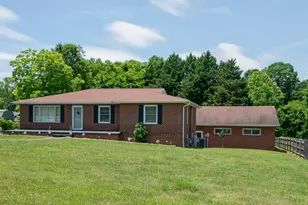 424 Camp Rd, Burlington, NC 27217 - Photo 7