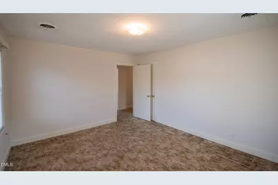 424 Camp Road, Burlington, NC 27217 - Photo 17