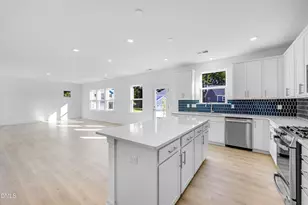 535 Claftin St, Sanford, NC 27330 - Photo 9