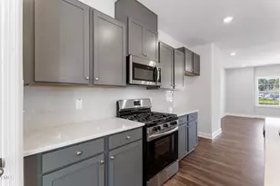 1912 Fishamble St, Fuquay-Varina, NC 27526 - Photo 9