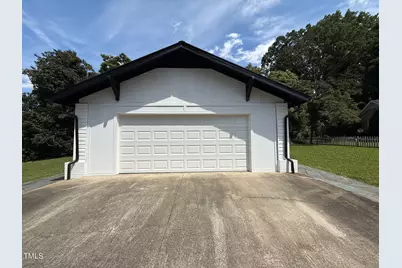 519 W Raleigh Street, Siler City, NC 27344 - Photo 5