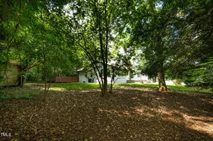 519 W Raleigh St, Siler City, NC 27344 - Photo 19