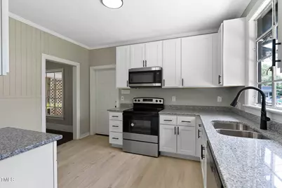 519 W Raleigh Street, Siler City, NC 27344 - Photo 9